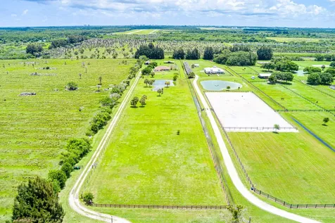 3768 Seminole Road Fort Pierce FL 34951