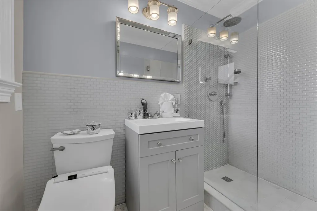 272 Imperial Lane Lauderdale By The Sea FL 33308