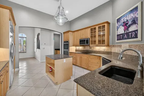 886 SW Grand Reserves Boulevard Port St Lucie FL 34986