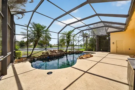 886 SW Grand Reserves Boulevard Port St Lucie FL 34986