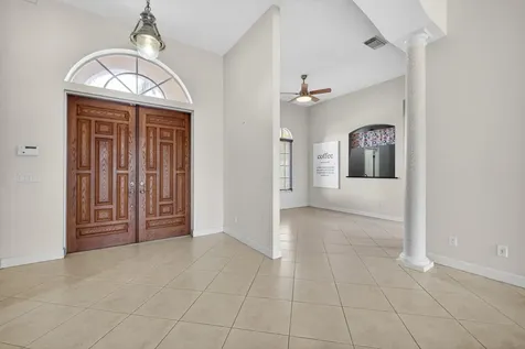886 SW Grand Reserves Boulevard Port St Lucie FL 34986