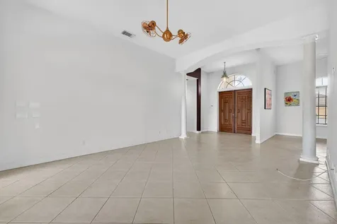 886 SW Grand Reserves Boulevard Port St Lucie FL 34986