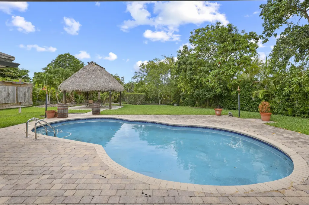 9901 NW 15th Court Coral Springs FL 33071