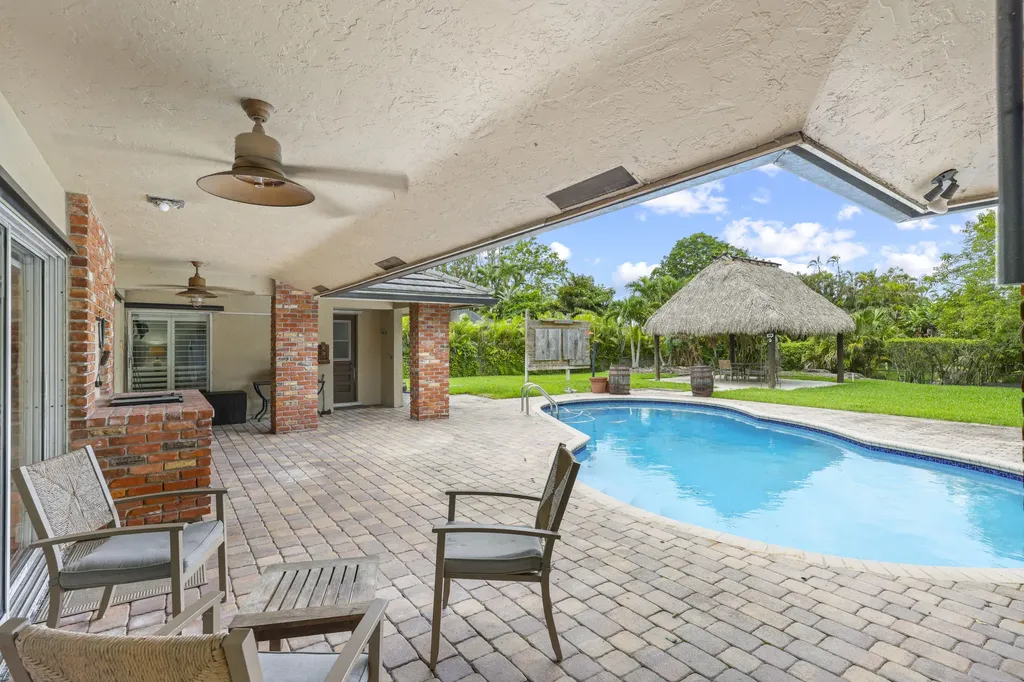 9901 NW 15th Court Coral Springs FL 33071