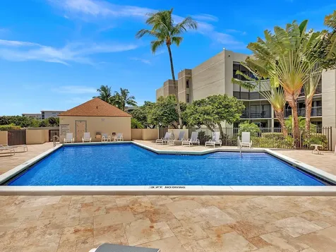 5851 Camino Del Sol Boca Raton FL 33433
