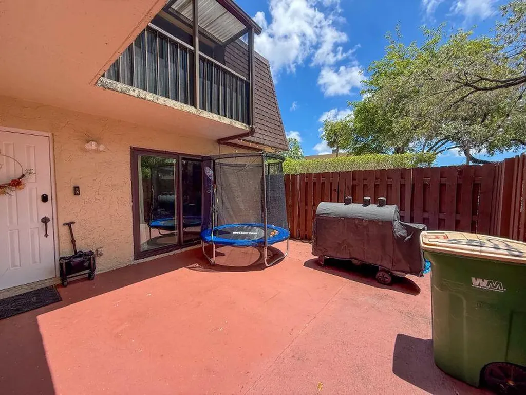 5818 Swordfish Court Tamarac FL 33319