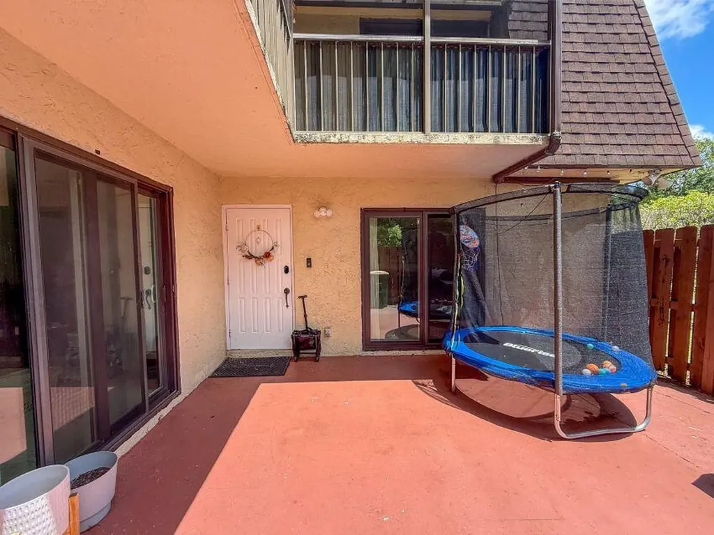5818 Swordfish Court Tamarac FL 33319