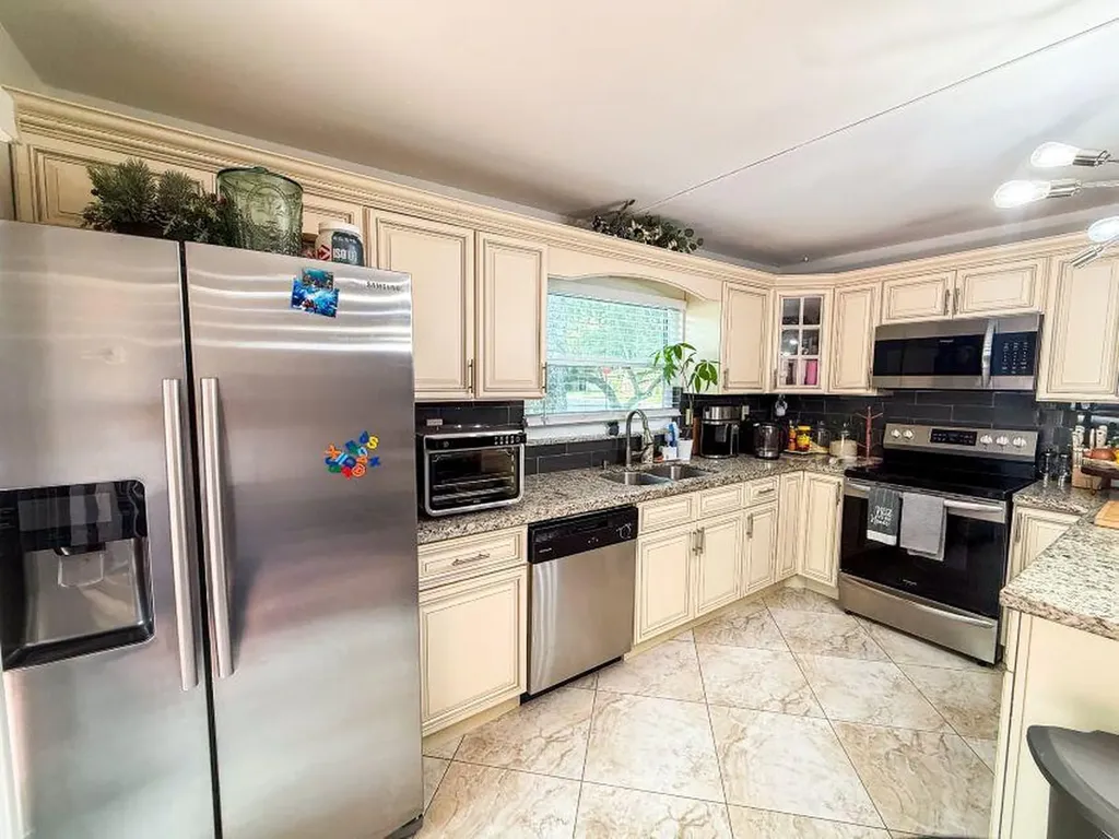 5818 Swordfish Court Tamarac FL 33319