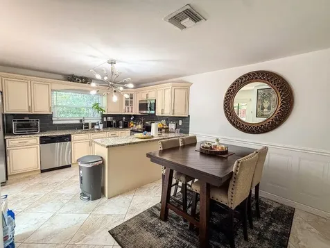 5818 Swordfish Court Tamarac FL 33319