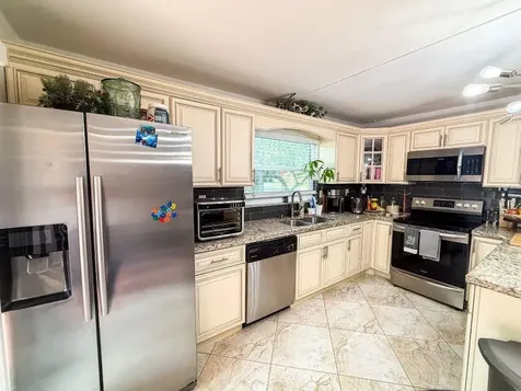 5818 Swordfish Court Tamarac FL 33319