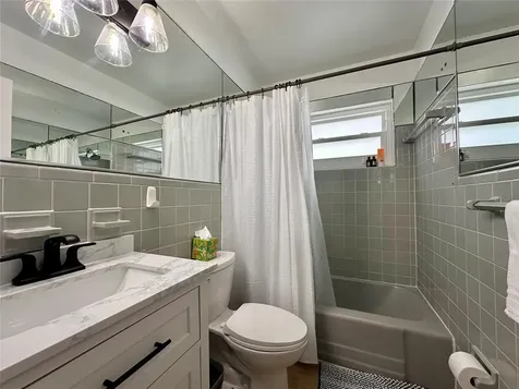 5411 NE 22nd Terrace Fort Lauderdale FL 33308