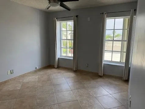 5861 N Plum Bay Parkway Tamarac FL 33321