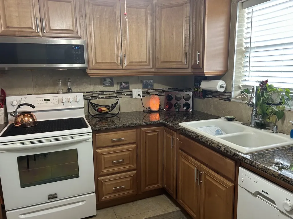 770 Lori Drive Palm Springs FL 33461