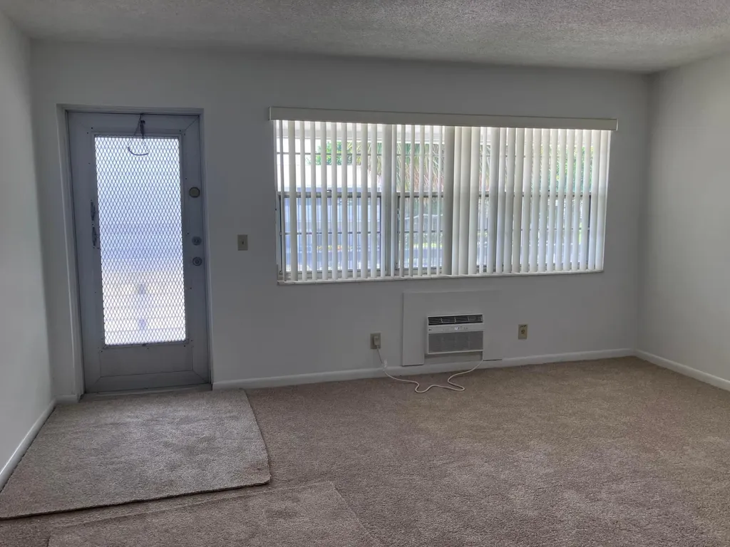 364 Northampton R West Palm Beach FL 33417