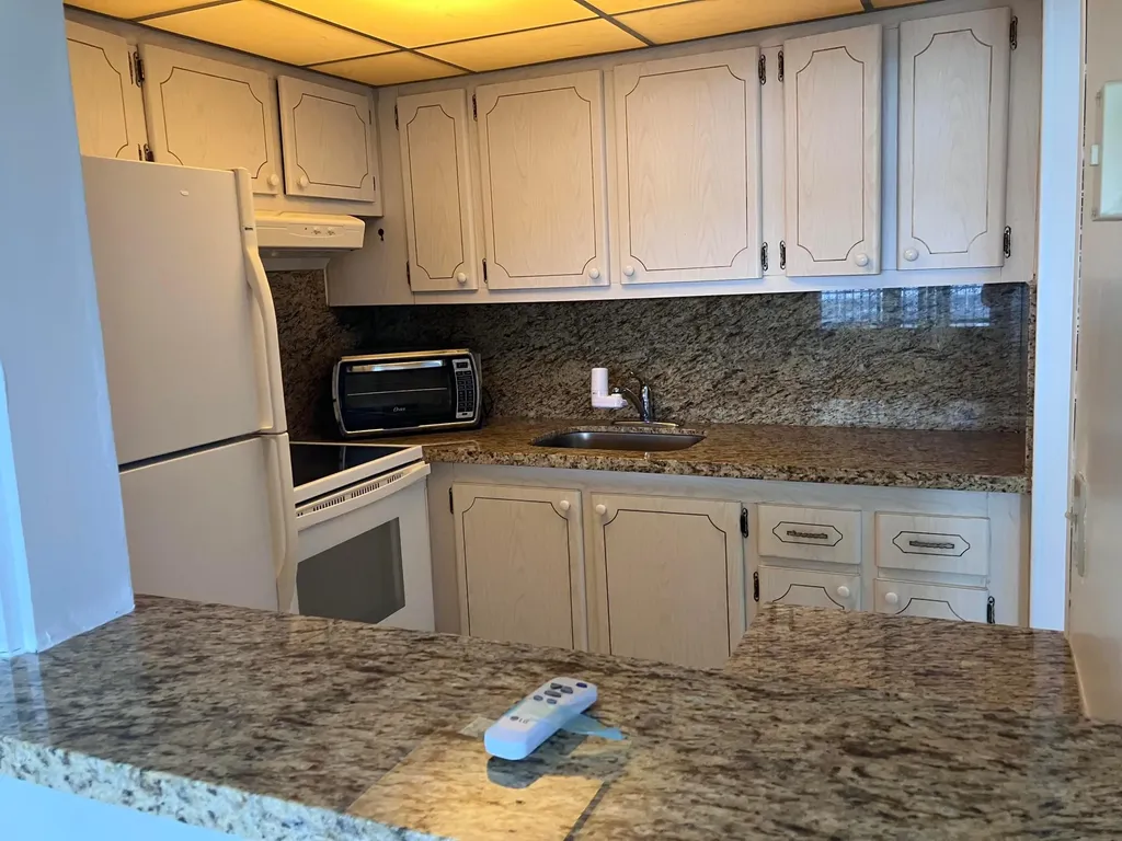364 Northampton R West Palm Beach FL 33417