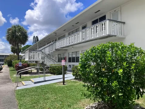 364 Northampton R West Palm Beach FL 33417