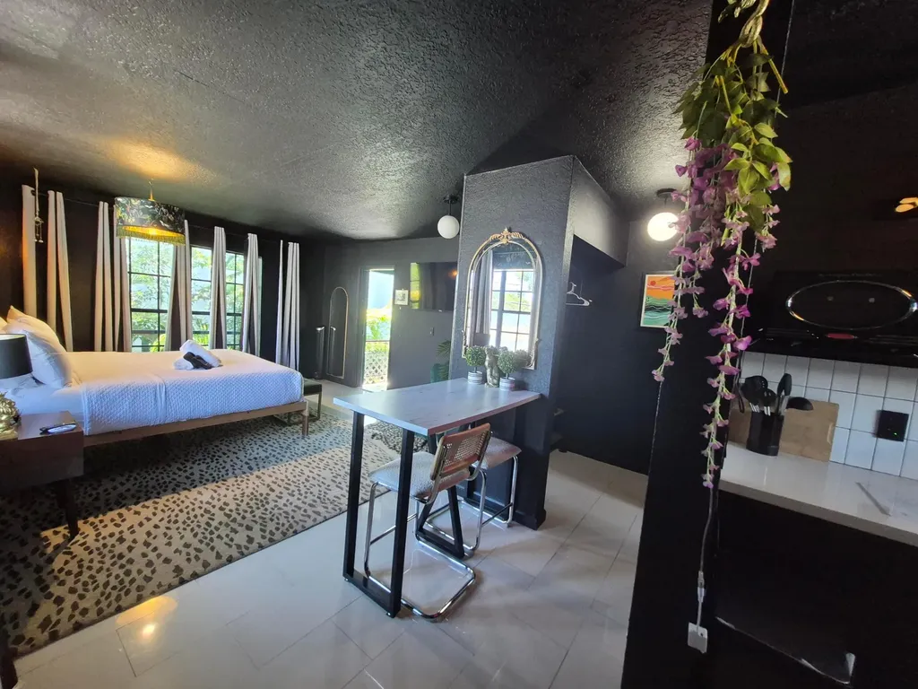 1007 SE 2nd Court Fort Lauderdale FL 33301