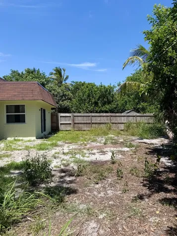 12126 Gibbs Delray Beach FL 33483