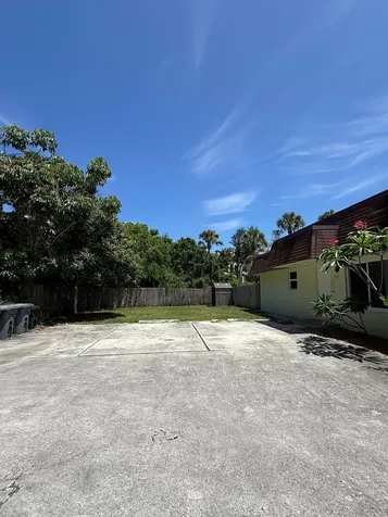 12126 Gibbs Delray Beach FL 33483