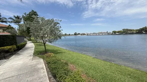 3332 NW 10th Pompano Beach FL 33064