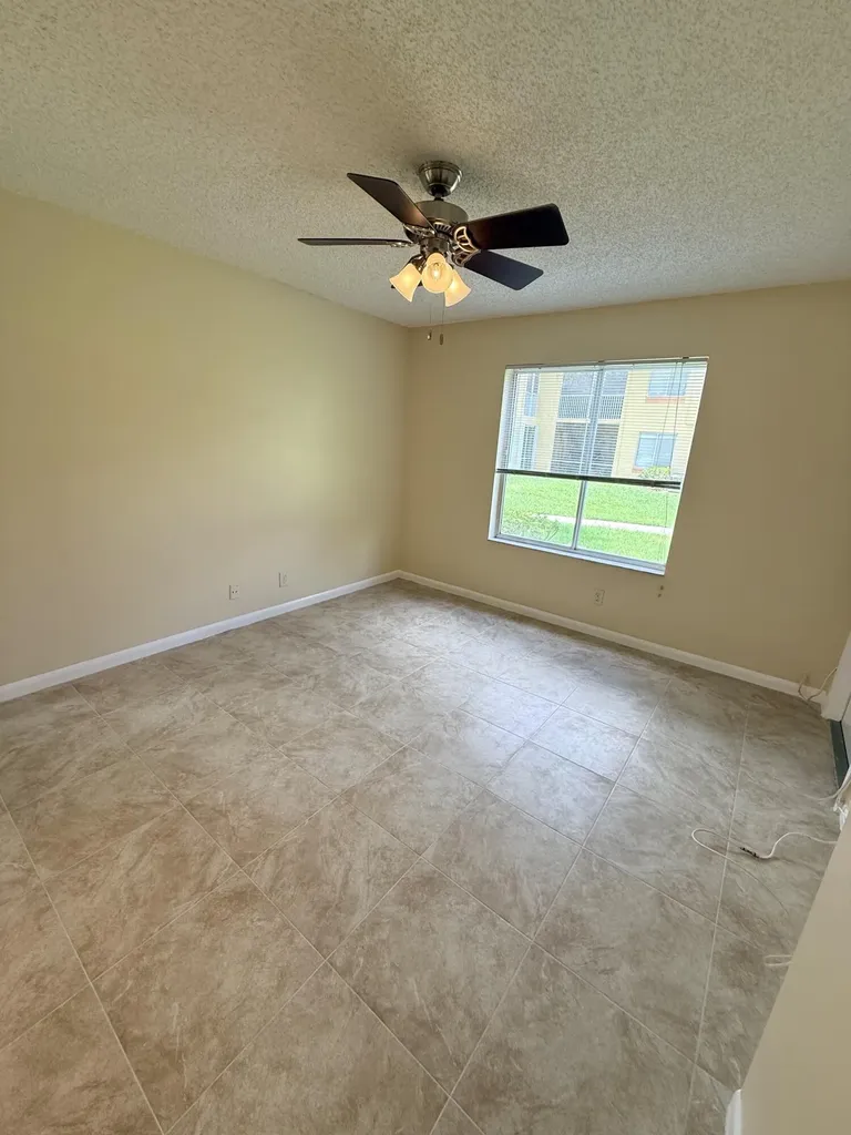 1142 Coral Club Coral Springs FL 33071