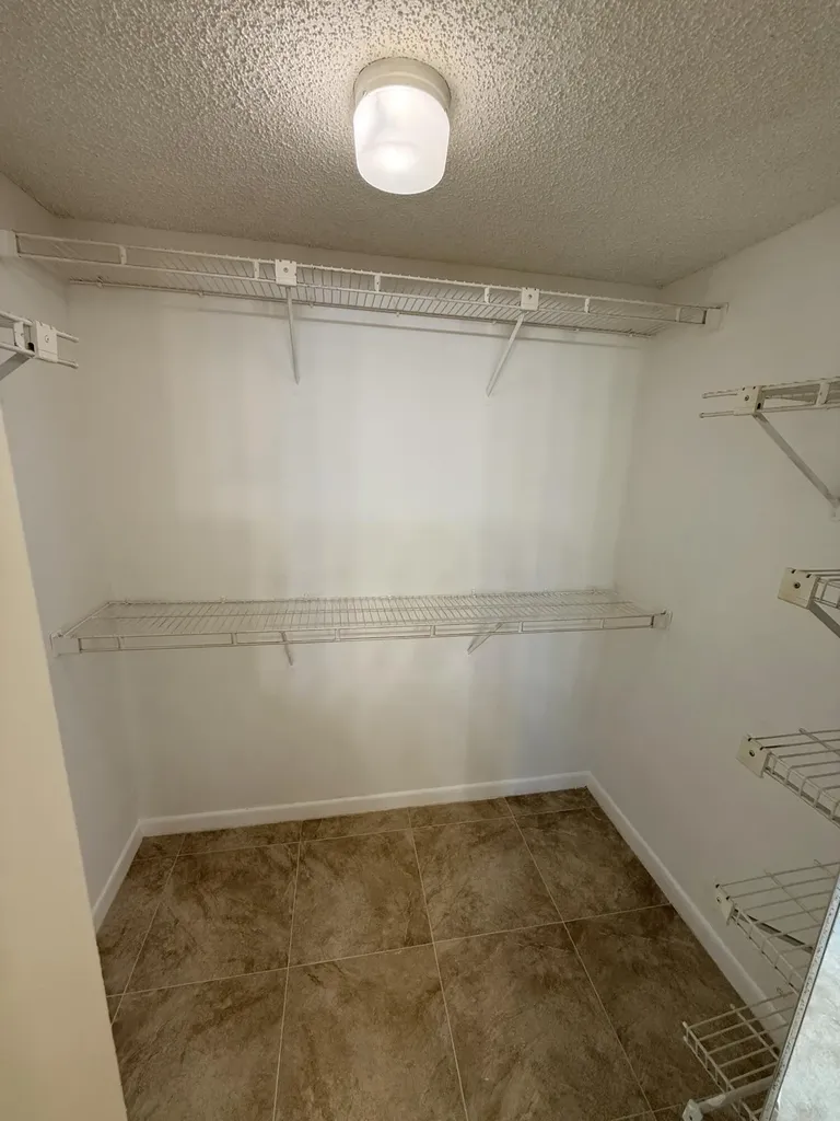 1142 Coral Club Coral Springs FL 33071