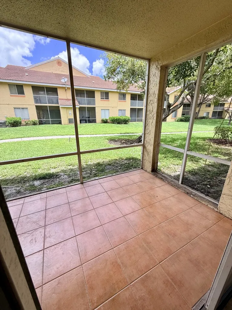 1142 Coral Club Drive Coral Springs FL 33071