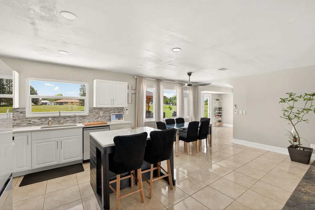 264 SW Cherryhill Road Port St Lucie FL 34953