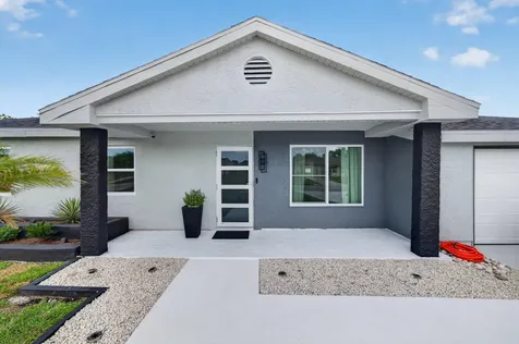 264 SW Cherryhill Road Port St Lucie FL 34953