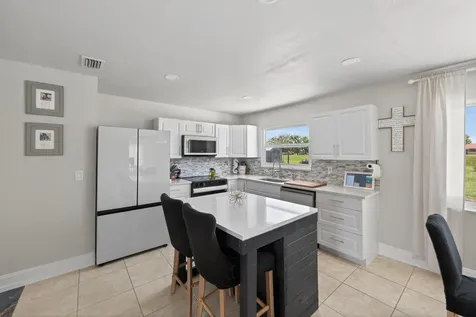 264 SW Cherryhill Road Port St Lucie FL 34953