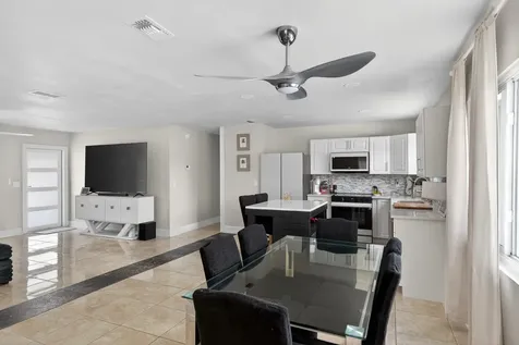 264 SW Cherryhill Road Port St Lucie FL 34953
