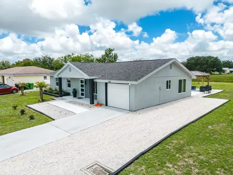 264 SW Cherryhill Road Port St Lucie FL 34953