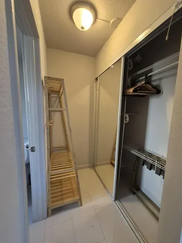 1007 SE 2nd Court Fort Lauderdale FL 33301