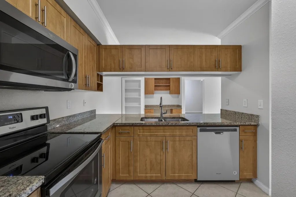 6510 Emerald Dunes Drive West Palm Beach FL 33411