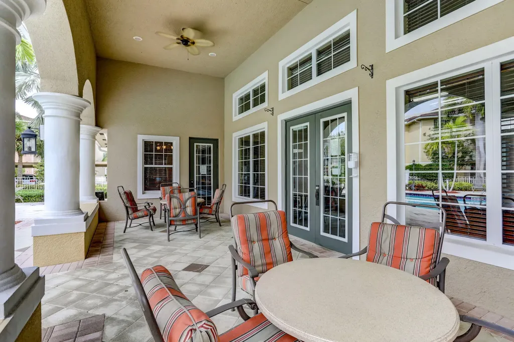 6510 Emerald Dunes Drive West Palm Beach FL 33411