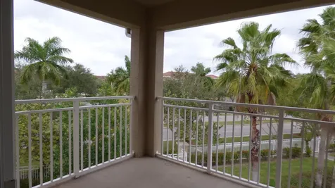6510 Emerald Dunes West Palm Beach FL 33411