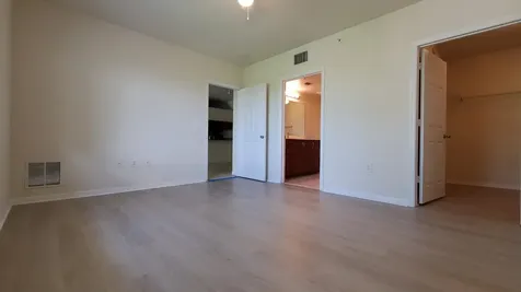 6510 Emerald Dunes West Palm Beach FL 33411