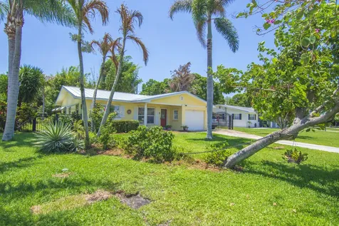 475 19th Place Vero Beach FL 32960