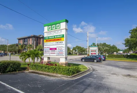 475 19th Place Vero Beach FL 32960