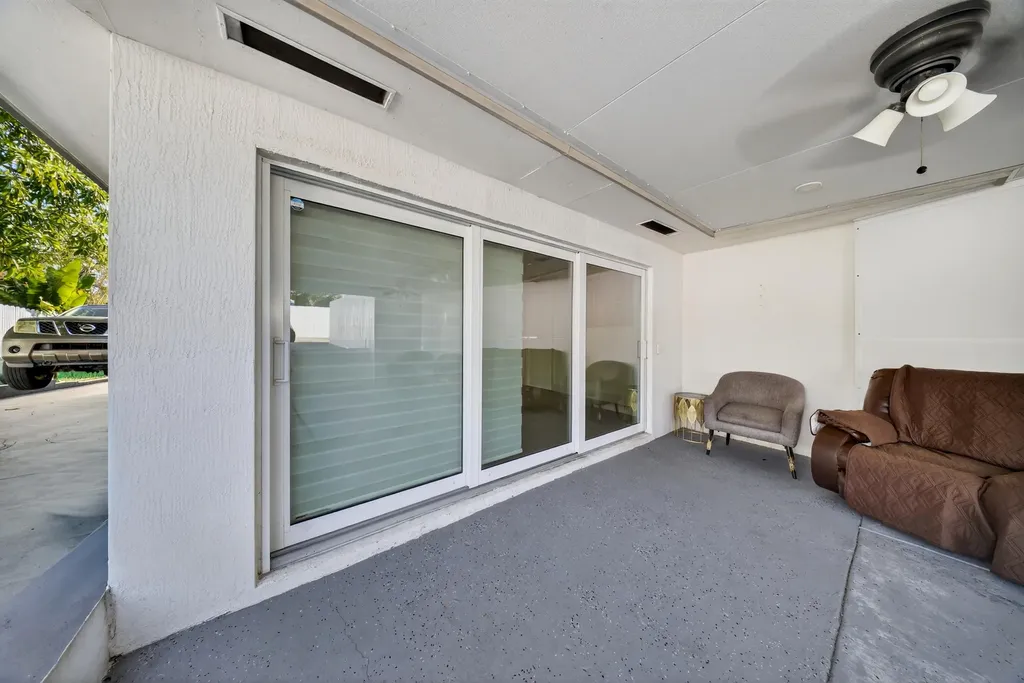 623 S Pine Street Lake Worth Beach FL 33460