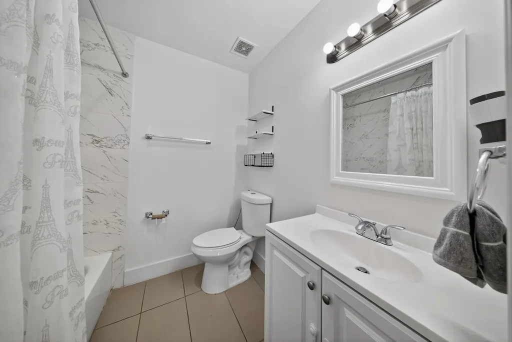623 S Pine Street Lake Worth Beach FL 33460