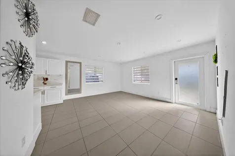 623 S Pine Street Lake Worth Beach FL 33460