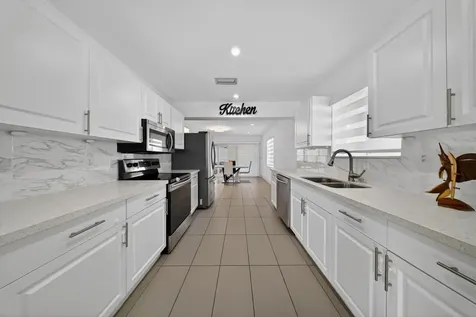 623 S Pine Street Lake Worth Beach FL 33460