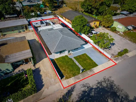 623 S Pine Street Lake Worth Beach FL 33460