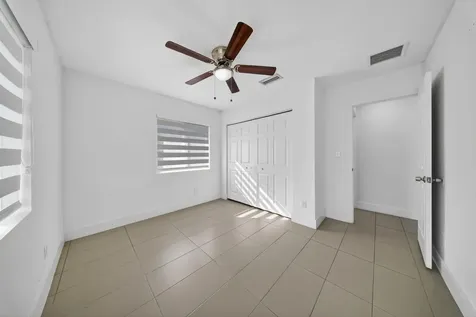 623 S Pine Street Lake Worth Beach FL 33460