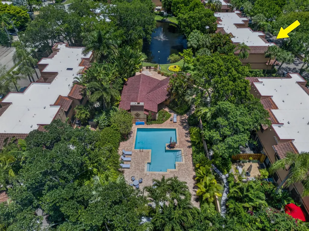 200 NE 17th Court Fort Lauderdale FL 33305