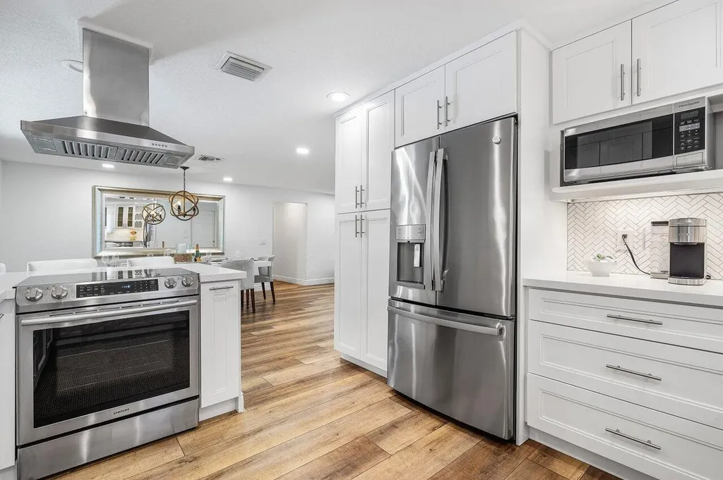 671 Lindell Boulevard Delray Beach FL 33444