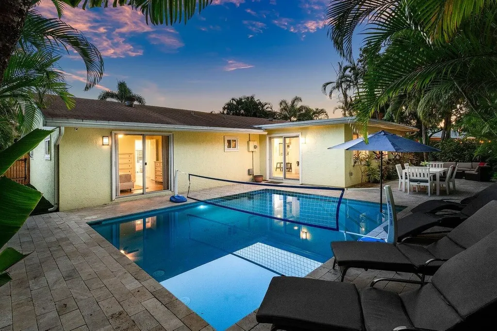 671 Lindell Boulevard Delray Beach FL 33444