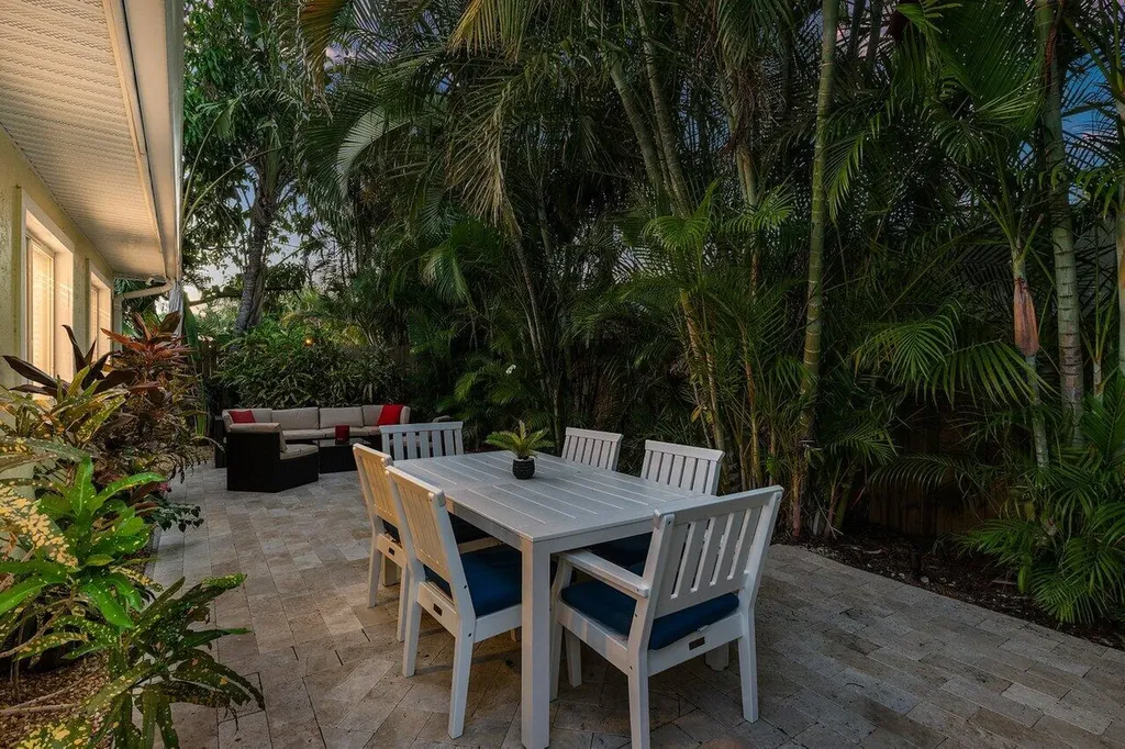 671 Lindell Boulevard Delray Beach FL 33444