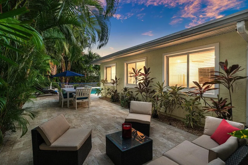 671 Lindell Boulevard Delray Beach FL 33444